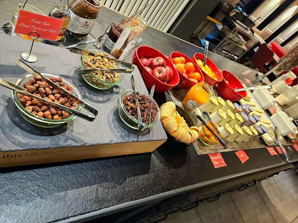 Ibis Sallanches Porte Du Montblanc Γαλλία